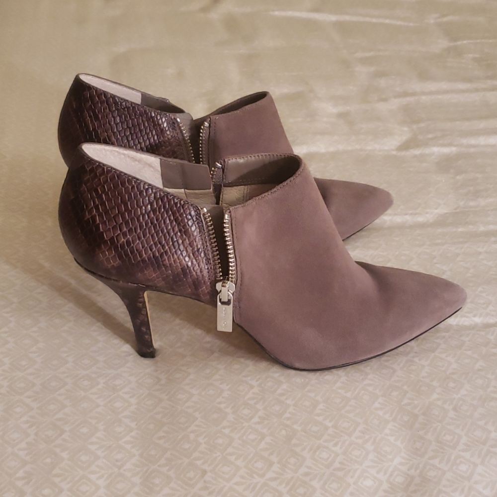 MK heels